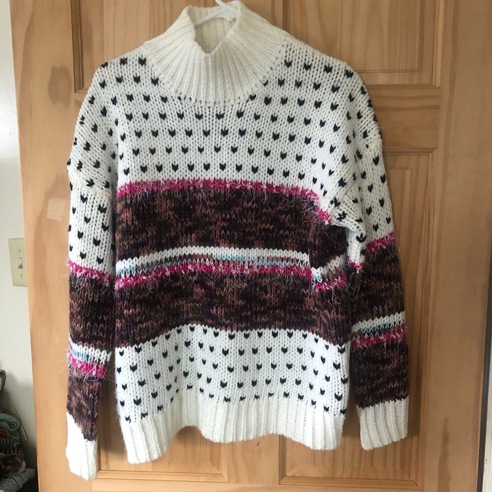 Anthropologie Sona Mockneck Sweater by Raga - Sz M - Hearts and Stripes